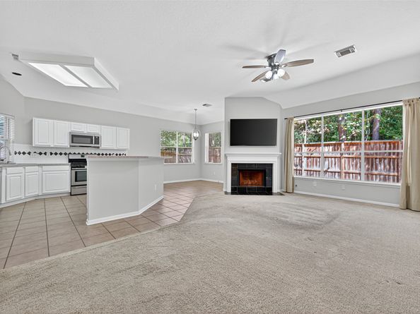 38 Wrens Song Place, The Woodlands TX 77382