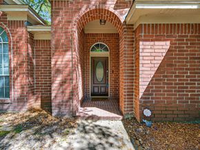 38 Wrens Song Place, The Woodlands TX 77382