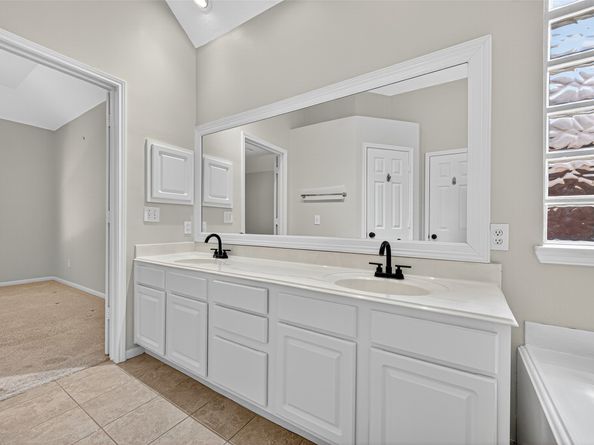 38 Wrens Song Place, The Woodlands TX 77382