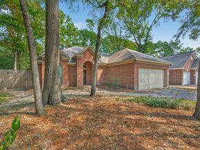 38 Wrens Song Place, The Woodlands TX 77382