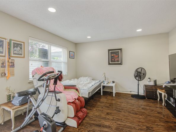 1334 Country Place Drive, Houston TX 77079