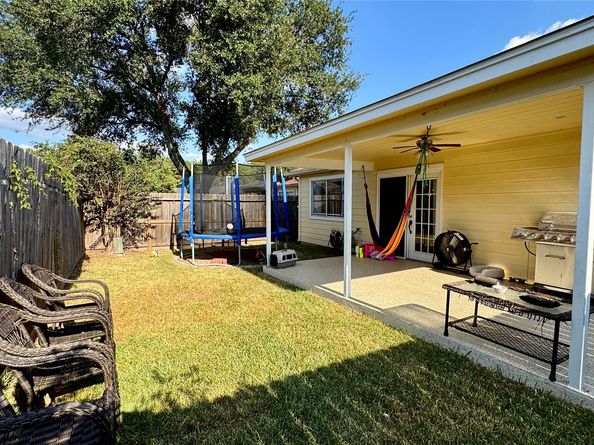 3330 Shiro Drive, Houston TX 77014