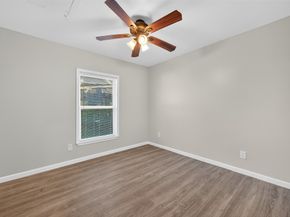 414 Marie Street, Houston TX 77009