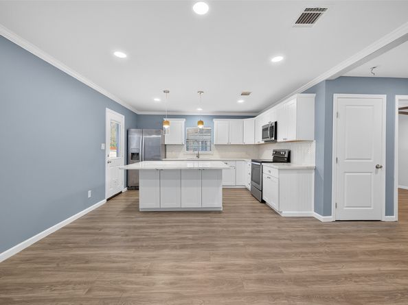 414 Marie Street, Houston TX 77009