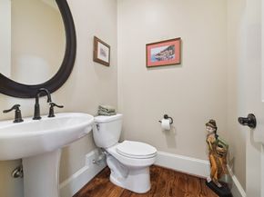 1305 W Bell Street, Houston TX 77019