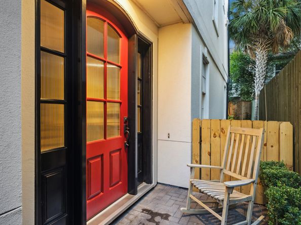1305 W Bell Street, Houston TX 77019