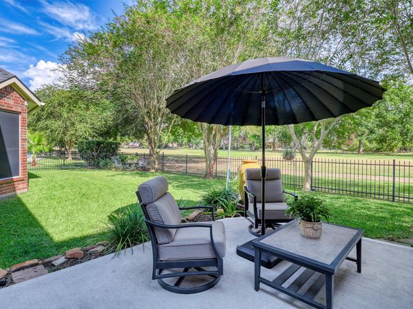 2522 Colonel Court Drive, Richmond TX 77406