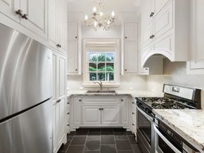 38 East Shore Drive, The Woodlands TX 77380
