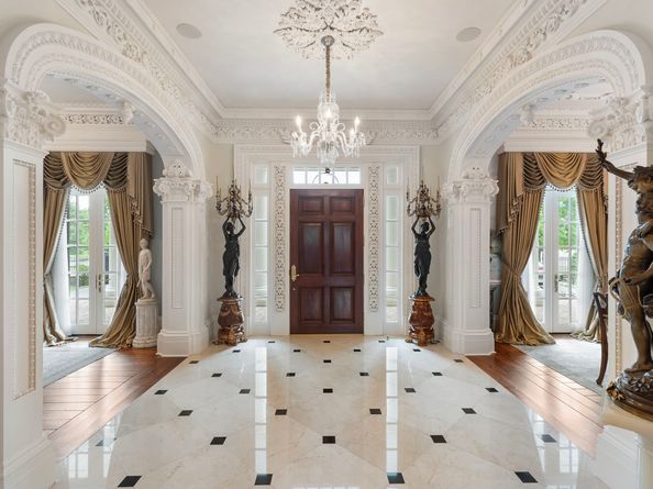 38 East Shore Drive, The Woodlands TX 77380