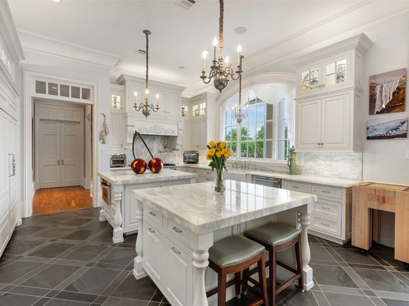 38 East Shore Drive, The Woodlands TX 77380