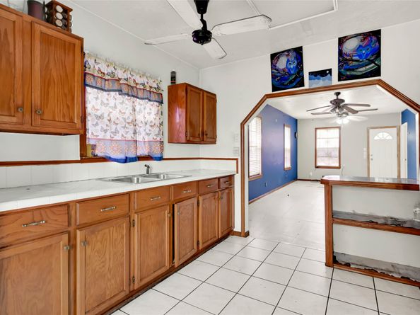 2607 Milwaukee Street, Houston TX 77026