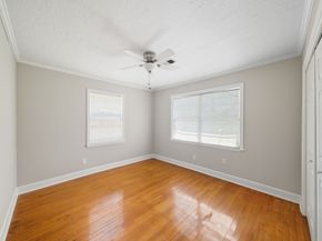 8527 Ridgepoint Drive, Houston TX 77055