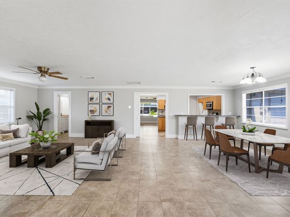 8527 Ridgepoint Drive, Houston TX 77055