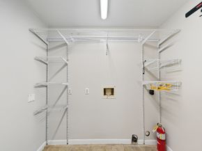 8527 Ridgepoint Drive, Houston TX 77055