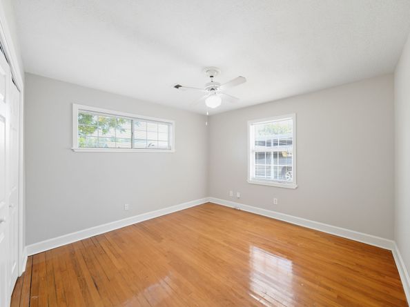 8527 Ridgepoint Drive, Houston TX 77055