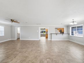 8527 Ridgepoint Drive, Houston TX 77055