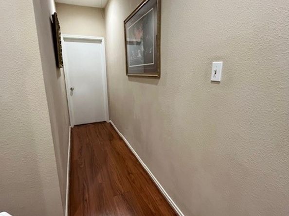 17585 Red Oak Drive 7585, Houston TX 77090