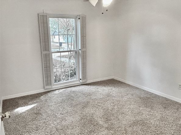 10010 Burgoyne Road, Houston TX 77042