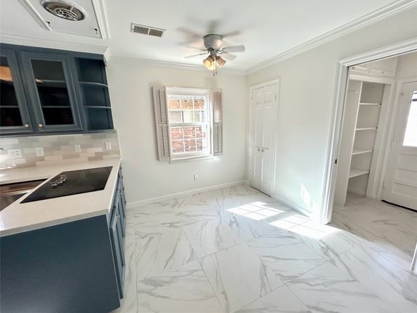 10010 Burgoyne Road, Houston TX 77042