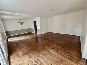 10010 Burgoyne Road, Houston TX 77042