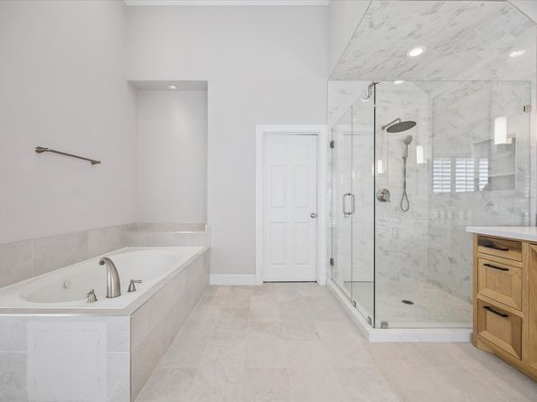 3234 Pemberton Circle Drive, Houston TX 77025