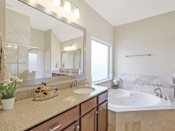 12255 Oxford Crescent Circle, Houston TX 77082