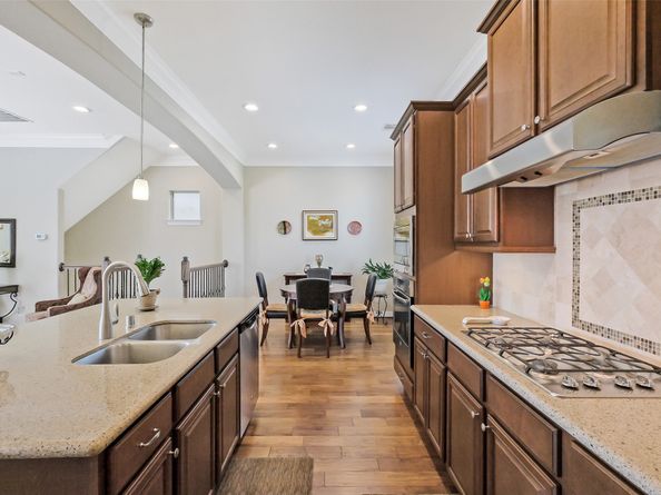 12255 Oxford Crescent Circle, Houston TX 77082