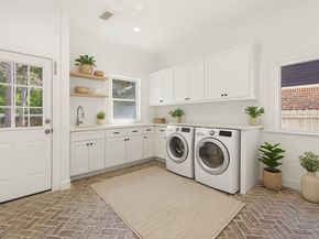 14 E THYMEWOOD Place, The Woodlands TX 77382