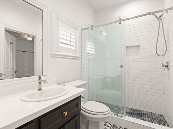 14 E THYMEWOOD Place, The Woodlands TX 77382