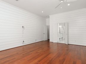 14 E THYMEWOOD Place, The Woodlands TX 77382