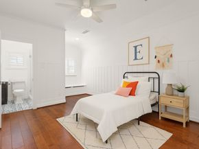 14 E THYMEWOOD Place, The Woodlands TX 77382