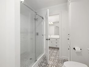 14 E THYMEWOOD Place, The Woodlands TX 77382
