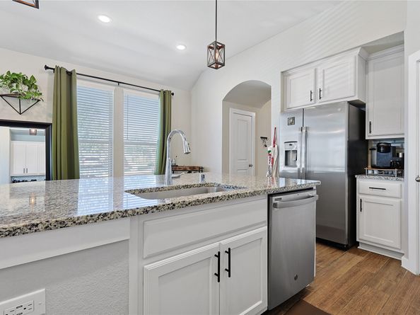 5131 Mint Orchard Drive, Houston TX 77066