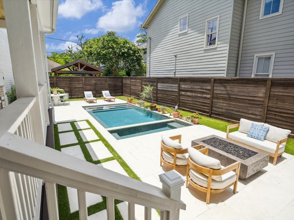1819 Arlington Street, Houston TX 77008