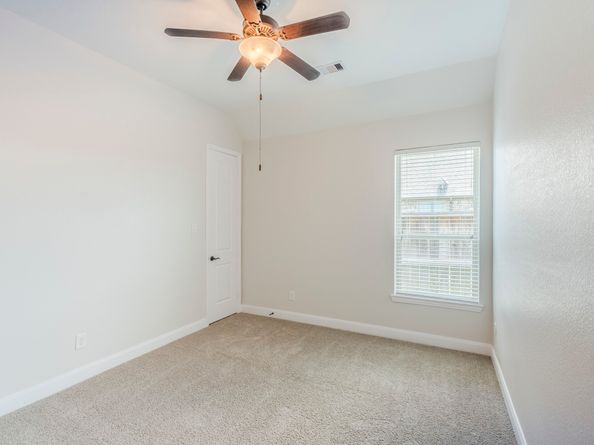 9319 Taylor Cliff Lane, Cypress TX 77433
