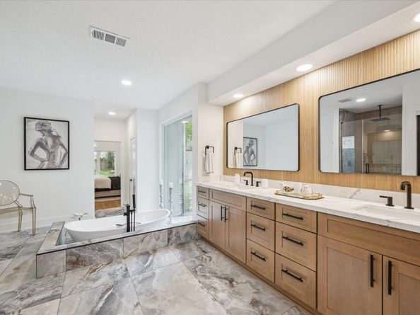 52 Indian Clover, The Woodlands TX 77381