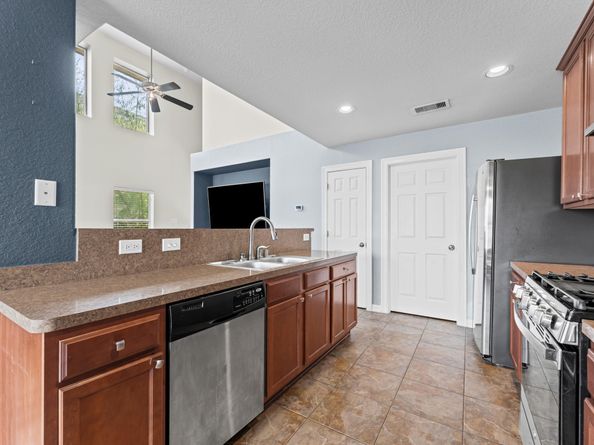 18714 Walden Glen Circle, Humble TX 77346
