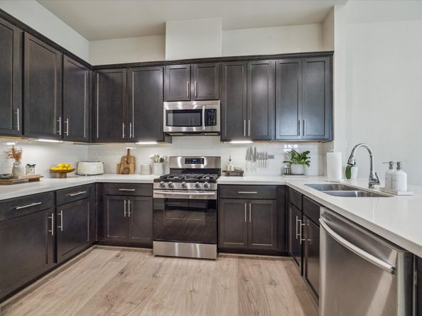 1703 Benbow Oak Place, Houston TX 77080