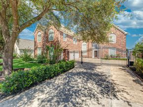 1907 Waterside Drive, Missouri City TX 77459
