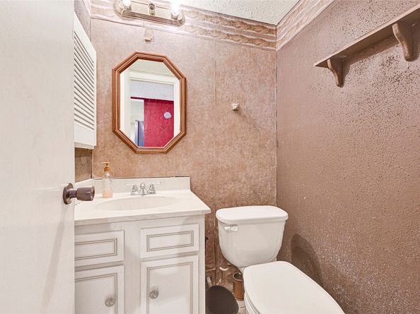 13043 Clarewood Drive, Houston TX 77072