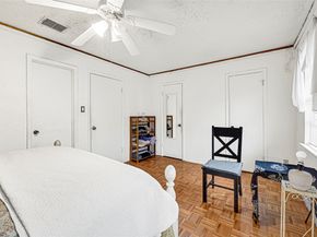 13043 Clarewood Drive, Houston TX 77072