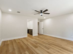 7618 Mauna Kai Drive, Houston TX 77095