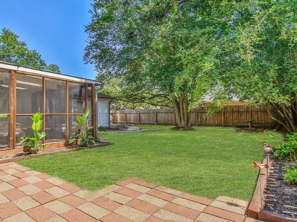 7618 Mauna Kai Drive, Houston TX 77095