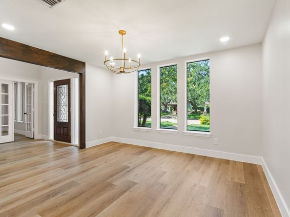 7618 Mauna Kai Drive, Houston TX 77095