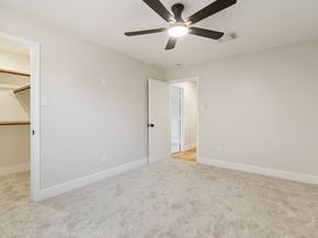 7618 Mauna Kai Drive, Houston TX 77095