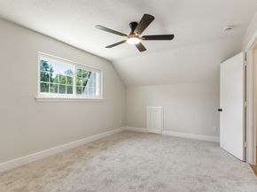 7618 Mauna Kai Drive, Houston TX 77095