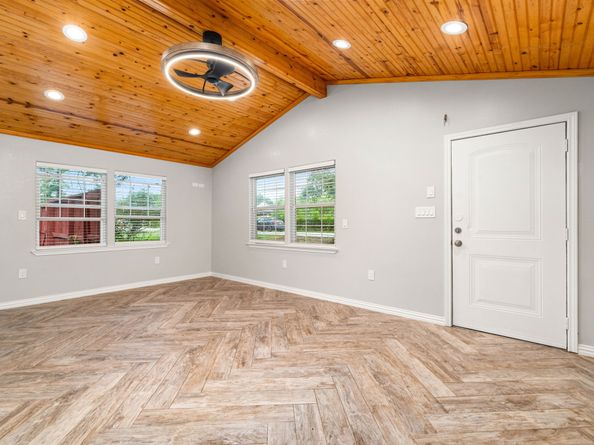8201 Tareyton Lane, Houston TX 77075