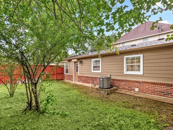 8201 Tareyton Lane, Houston TX 77075