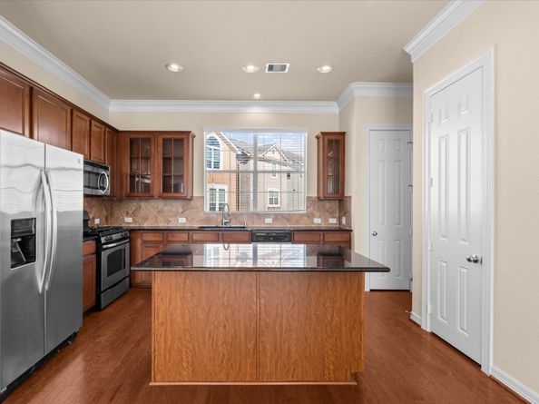 3318 Clearview Villa Way, Houston TX 77025