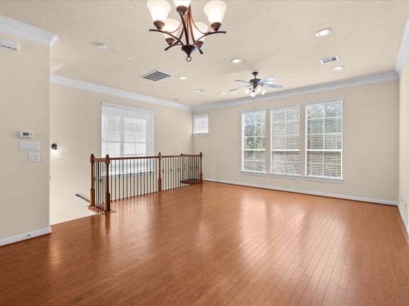 3318 Clearview Villa Way, Houston TX 77025